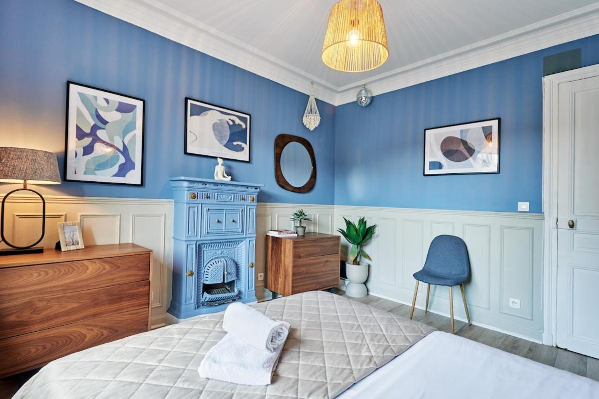 Ney - 2 Bedrooms 1 Living Parigi
